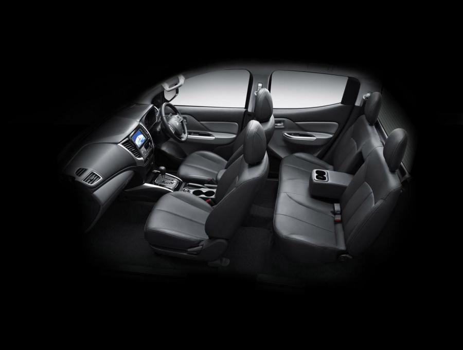  Mitsubishi Triton Double Cab 2015 года  (TH) (фото 10 из 29)